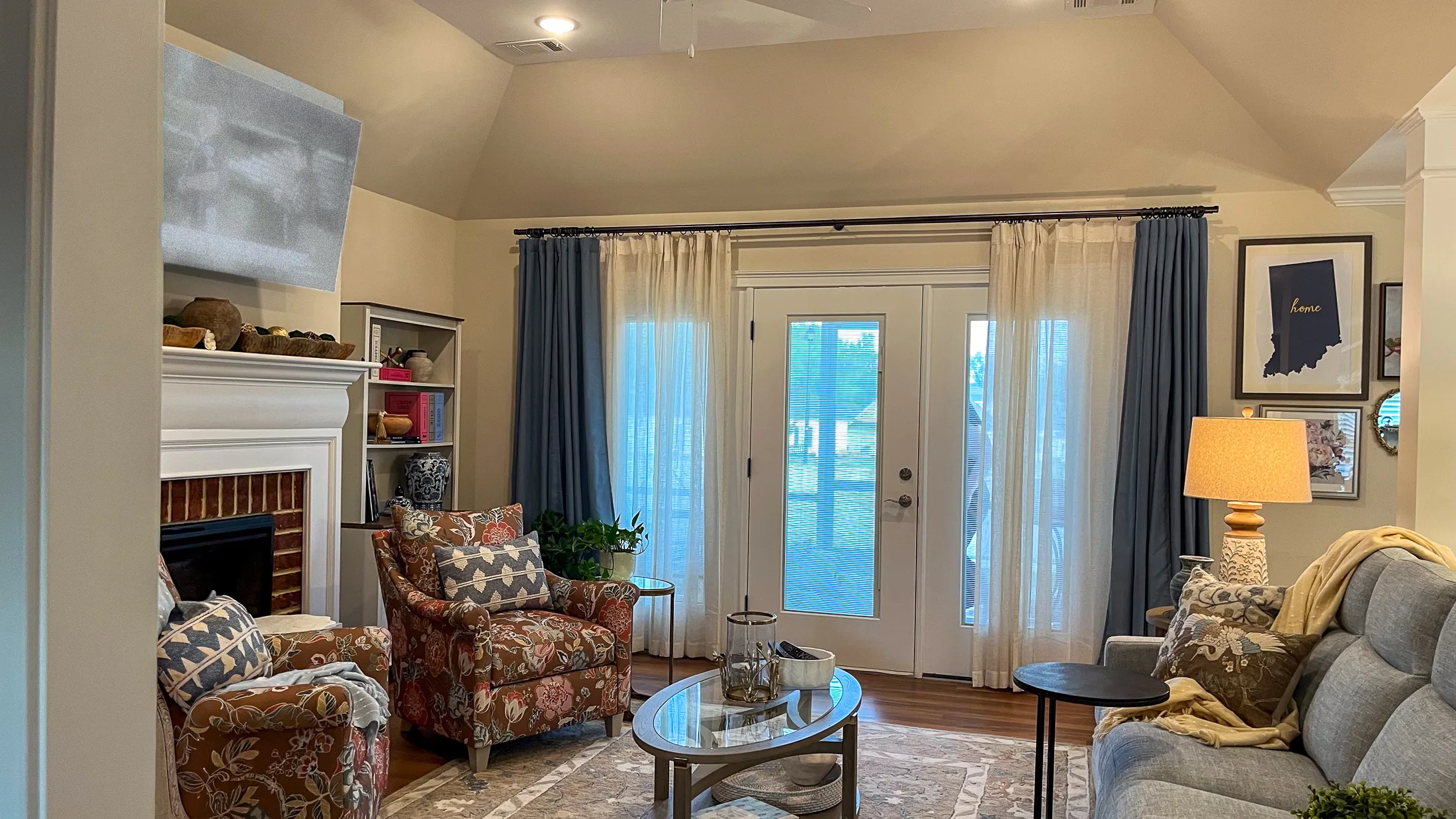 Living room at Georgia Cottage